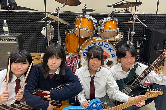虹色Record（にじいろレコード）